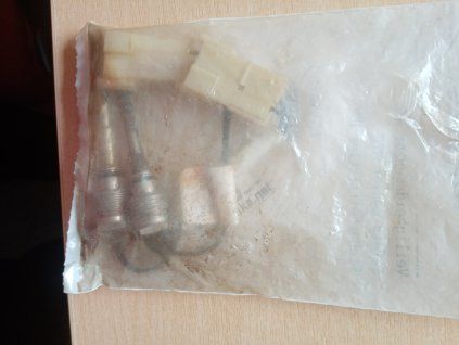 7098854 Bezpečnostní tepl čidlo GB112